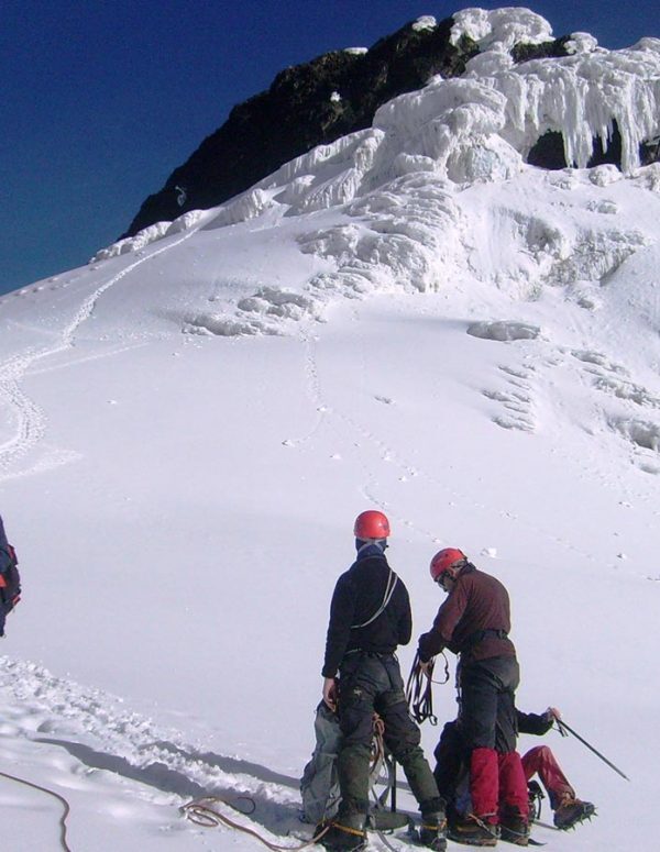 rwenzori-peak-hike5-1240×775